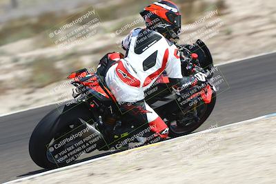 media/Sep-21-2025-TrackDaz (Sun) [[277c75b276]]/B Group/1220pm (Turn 2)/